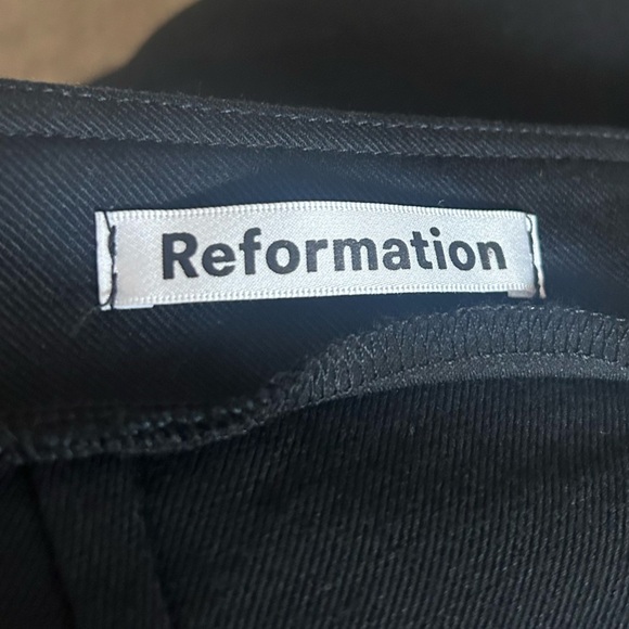 Reformation Sera Pants Black Back Zipper Form Fitting Straight Leg Size 10 - Picture 6 of 7